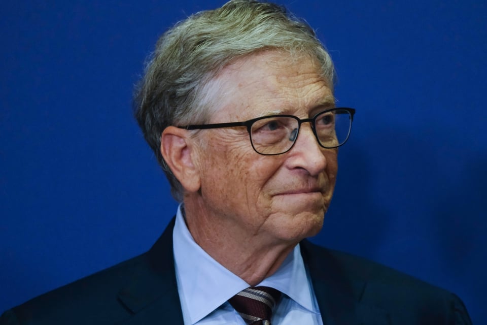 Musk y Gates alertan: riesgo de apagón global por IA y redes eléctricas frágiles featured image