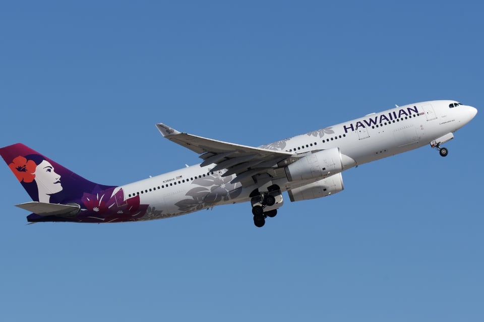 Hawaiian Airlines sufre incidente de ciberseguridad y alerta a autoridades