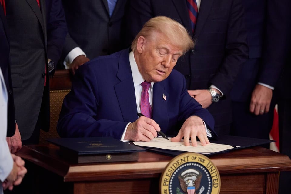 Trump impone a Japón y Corea del Sur aranceles del 25 % a partir de agosto featured image