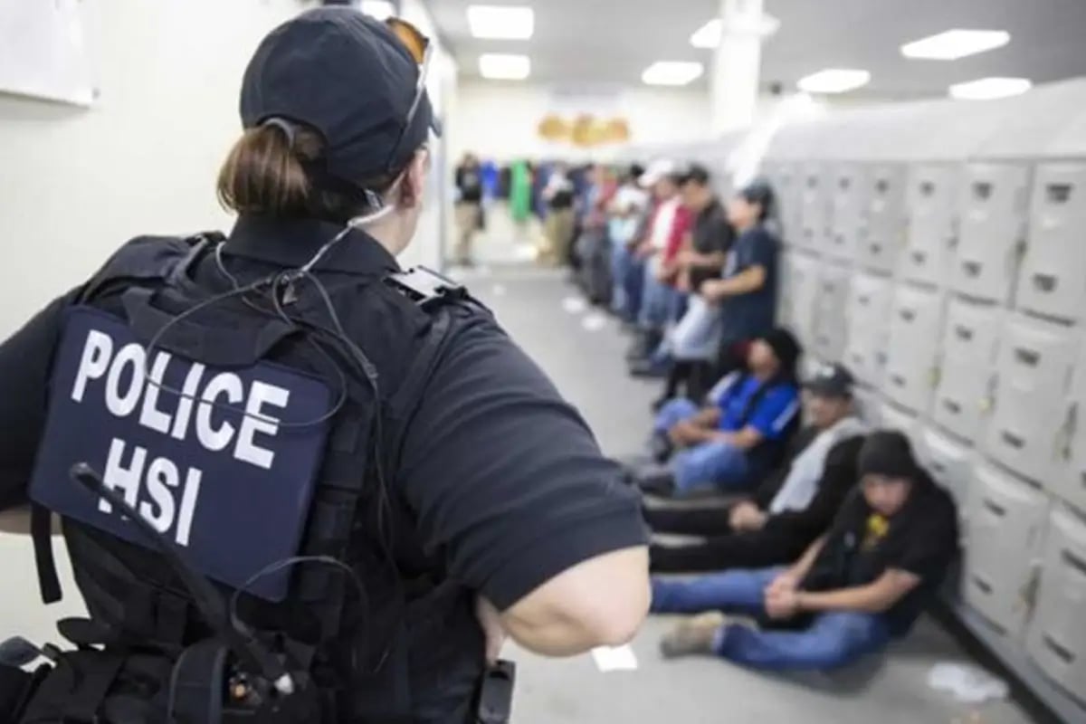 El miedo a ser arrestados lleva a miles de inmigrantes en Texas a recluirse, incluso en riesgo médico