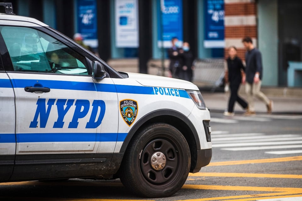 «¡Le pegaron a mi hija!» Chilena es detenida por error en Times Square