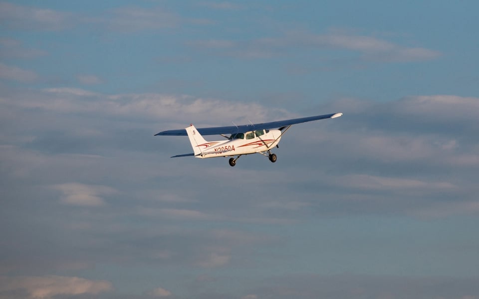 Reportan accidente aéreo en el Atlántico frente a Florida