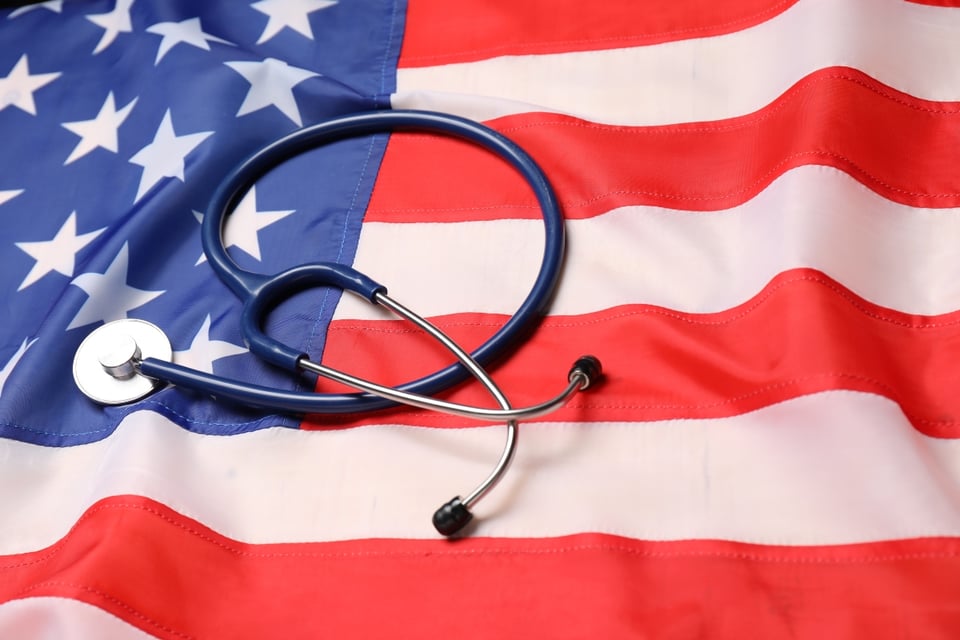 Millones podrían perder su seguro de salud con el plan fiscal de Trump, alerta nuevo análisis