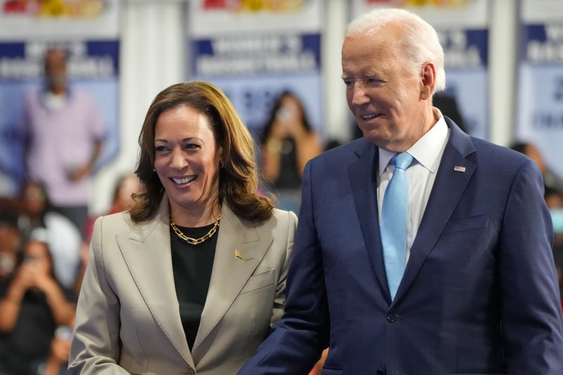 Joe Biden y Kamala Harris asisten al funeral de la legisladora asesinada Melissa Hortman