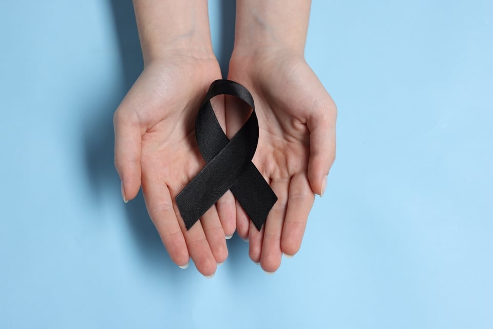 Turquía llora la muerte de Nihal Candan, influencer que falleció a los 30 años por anorexia