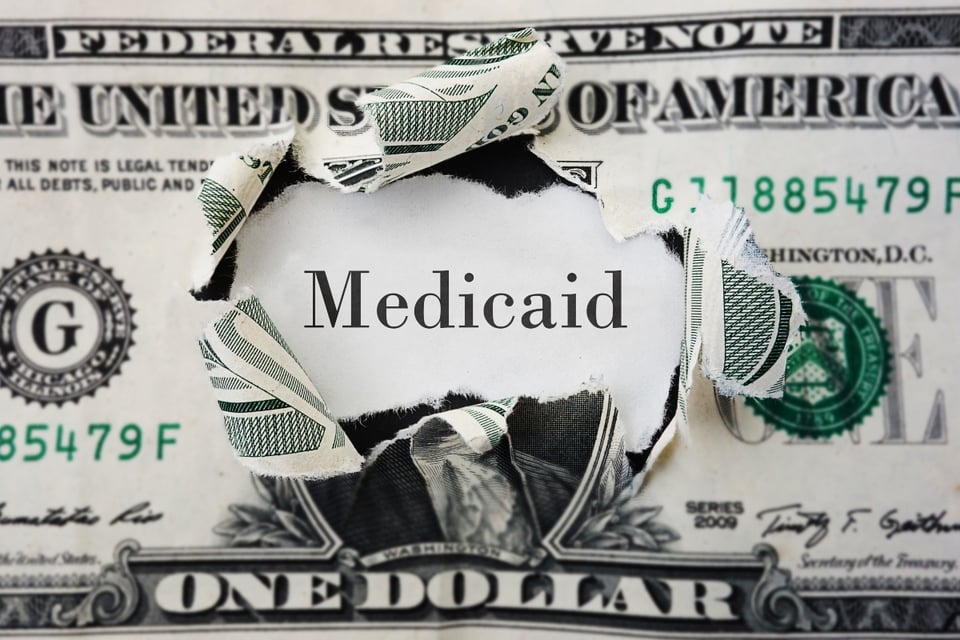 Cuts, Medicaid, Reforma Mundonow