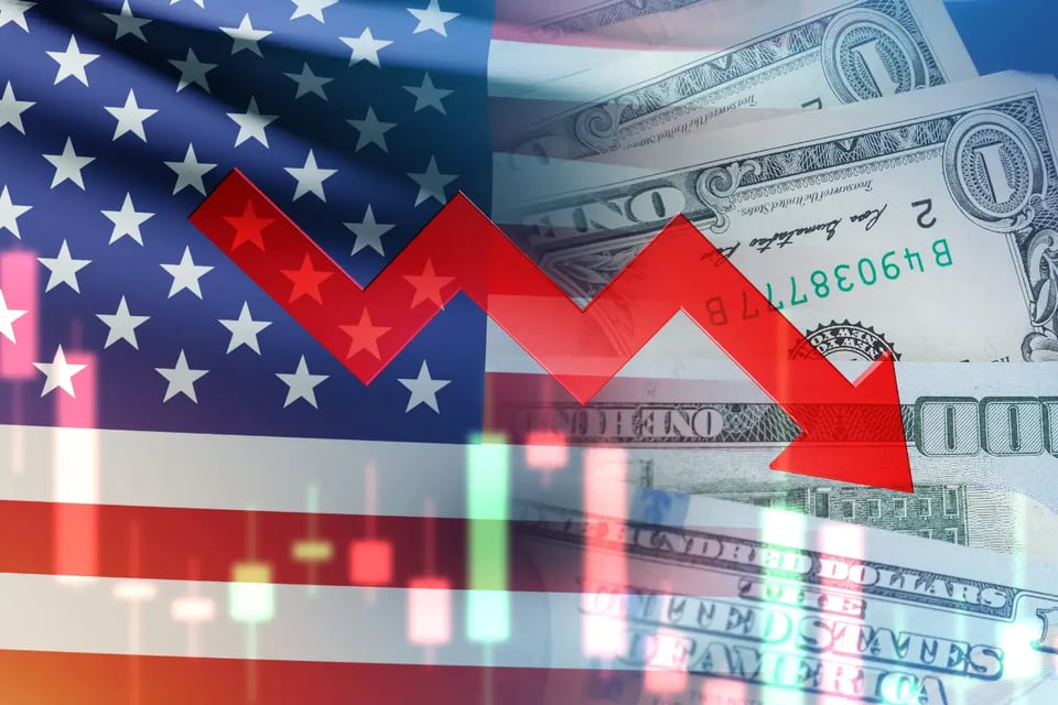 bandera estados unidos y billetes, situación económica