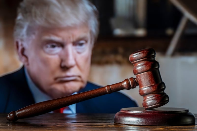 California demanda a Trump por revertir veto a vehículos de gasolina