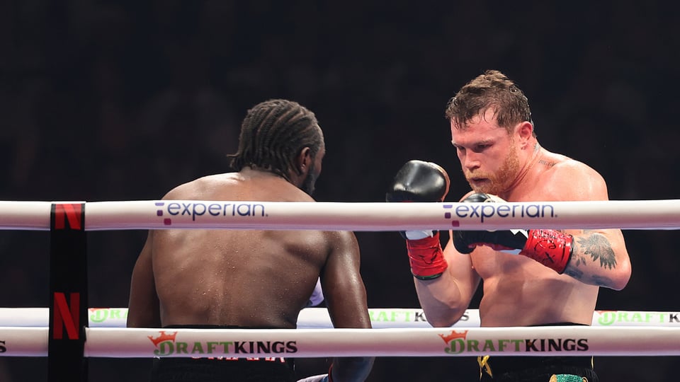 Canelo Alvarez losses: three defeats in 68 fights