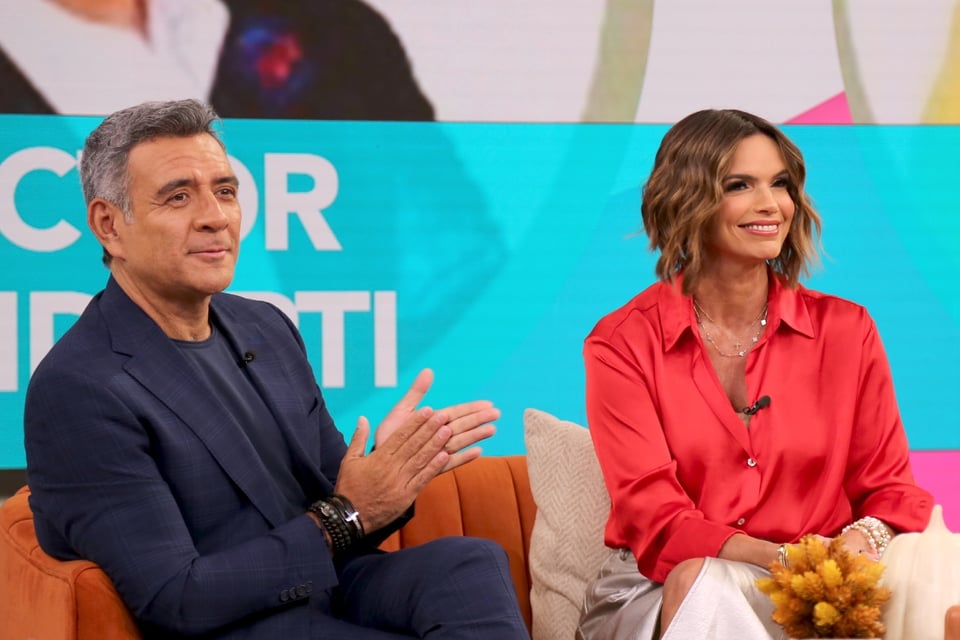 Héctor Sandarti regresa a Hoy Día tras ausencia