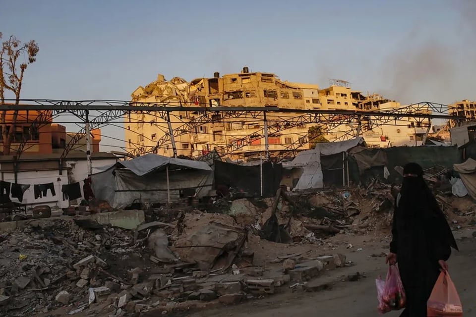 Israel mata a 47 gazatíes en nuevos bombardeos, entre ellos niños, médicos y un periodista