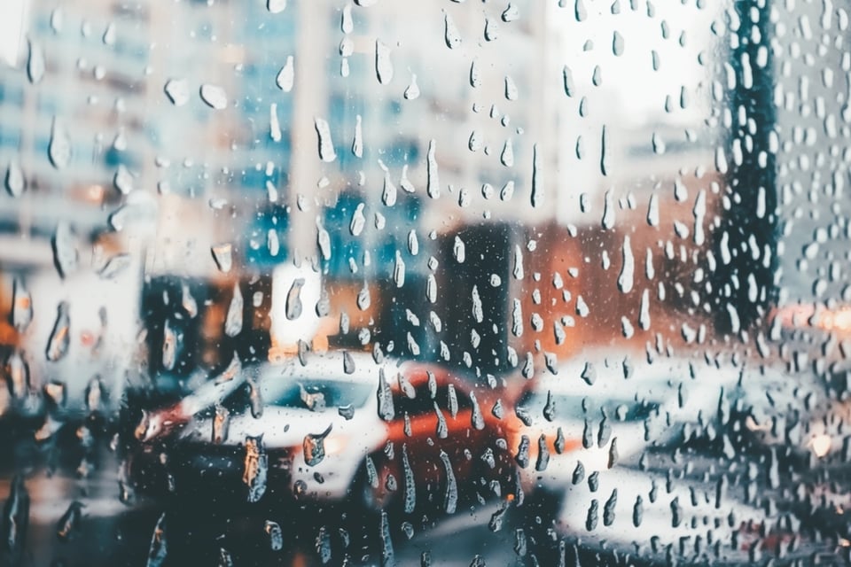 Lluvias y contrastes climáticos marcan el cierre del fin de semana en EE.UU.