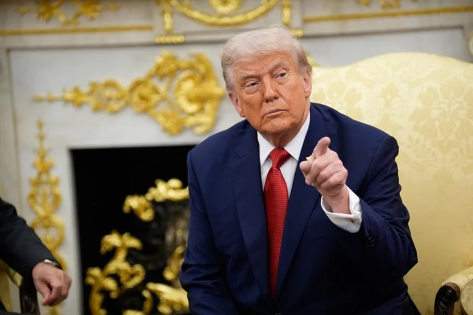 Trump firma orden ejecutiva para solicitar la pena de muerte en Washington DC
