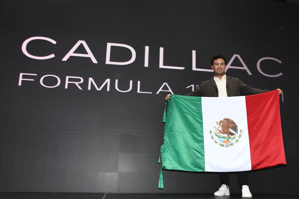 Checo Pérez inicia pruebas con Cadillac rumbo a F1 2026
