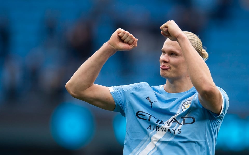 Haaland firma hat-trick y City aplasta al Liverpool