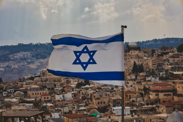 Tiroteo masivo en Jerusalén deja al menos cinco muertos y 12 heridos