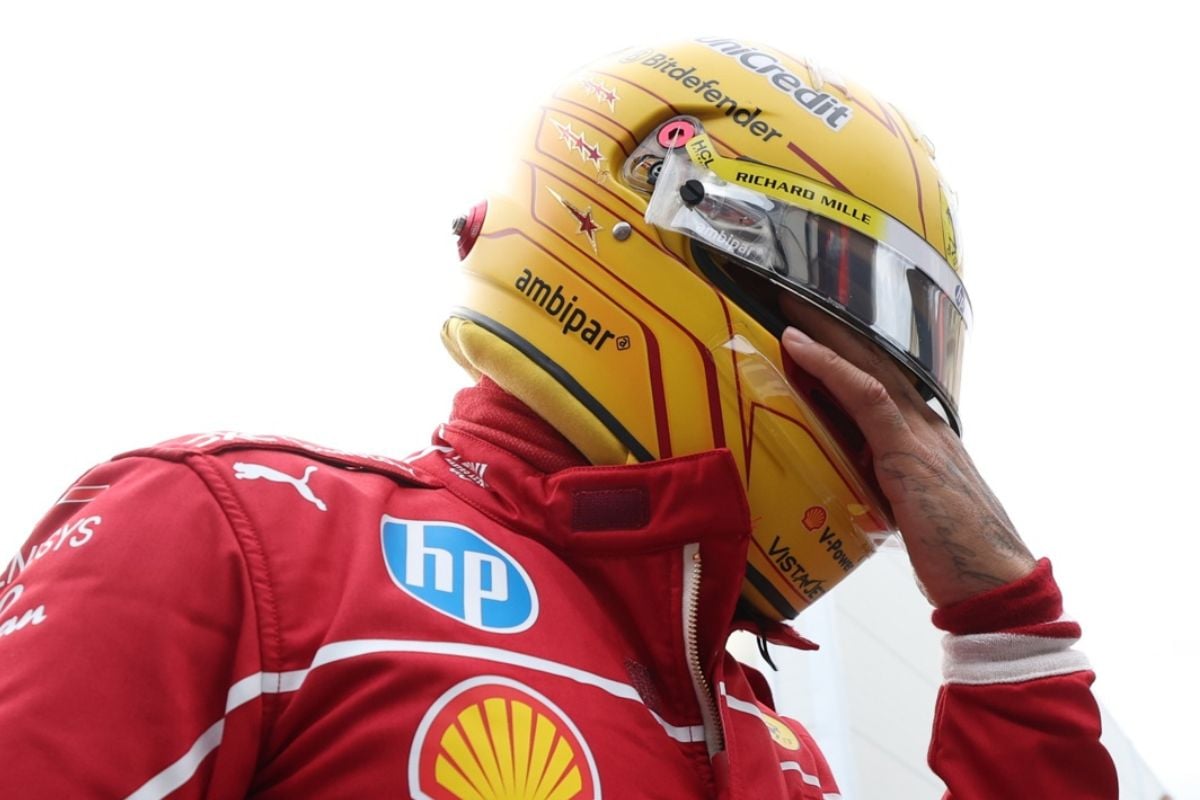 Lewis Hamilton se ausenta de Ferrari para acompañar a Roscoe