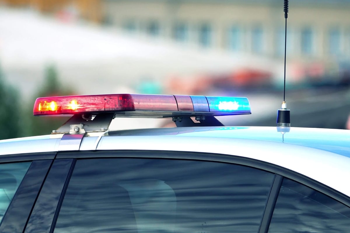 Tres estudiantes resultaron heridos de gravedad en un tiroteo en Evergreen High School, Colorado. Autoridades investigan si hubo más de un atacante.