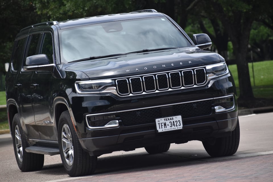 Más de 160,000 vehículos Jeep retirados del mercado en EE.UU.