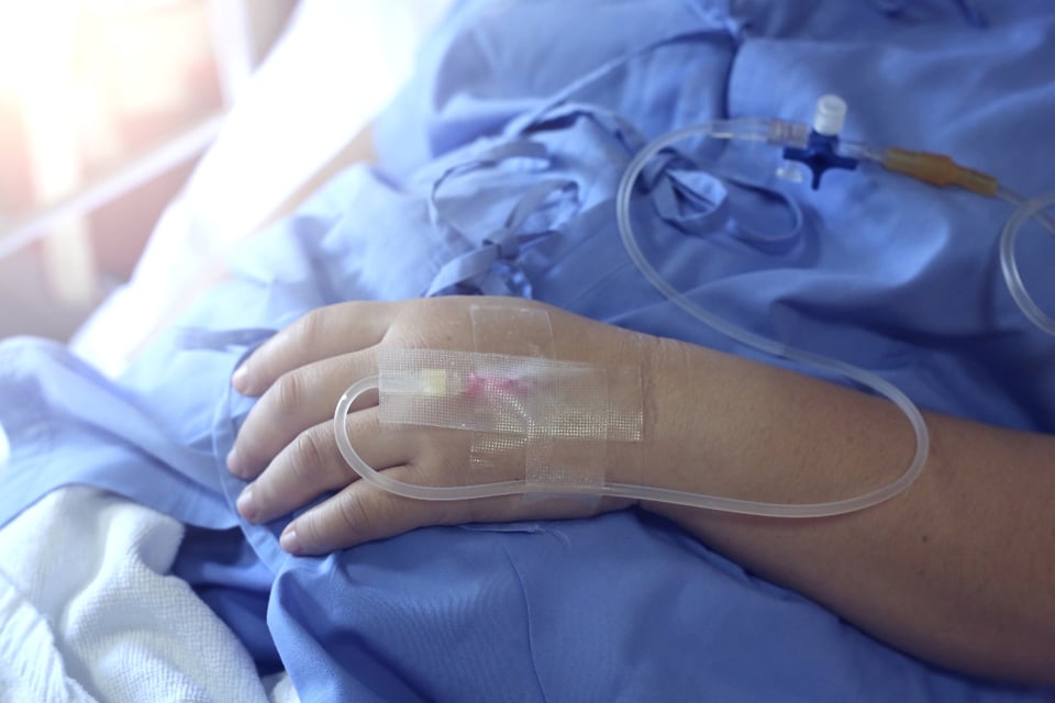 Ciudadana estadounidense hospitalizada tras ser detenida por ICE en Los Ángeles
