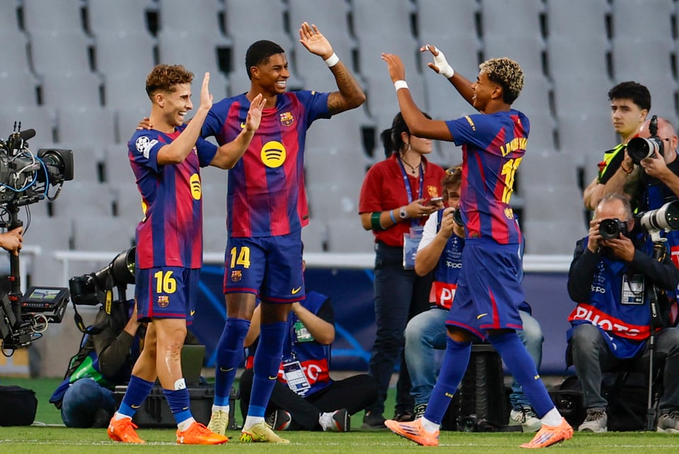 Barcelona golea 6-1 al Olympiacos en Champions