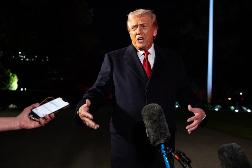 Trump inicia gira asiática con parada en Malasia