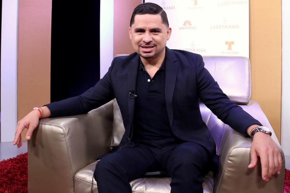 Larry Hernández se une a las protestas “No Kings” desde Portland