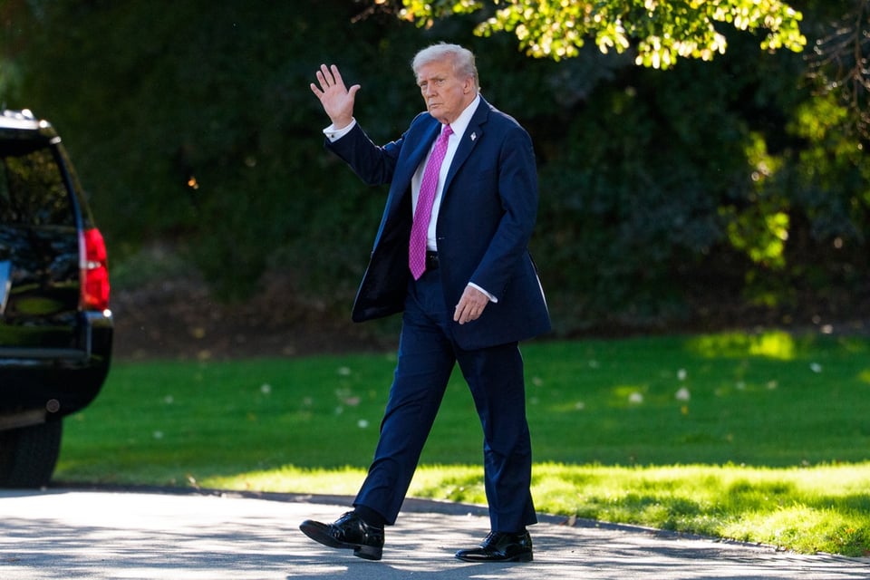 Trump elogia las sirenas mientras refuerza su política de “ley y orden”