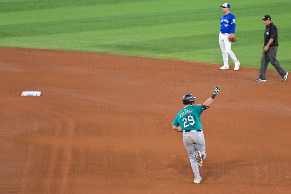 ¿MVP asegurado? Cal Raleigh deslumbra en octubre