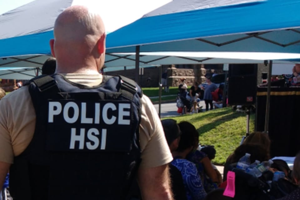 HSI detiene a 11 inmigrantes indocumentados