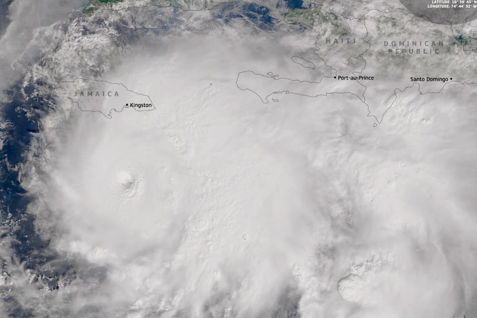 Huracán Melissa alcanza categoría 5 y amenaza con impacto devastador en Jamaica y Cuba