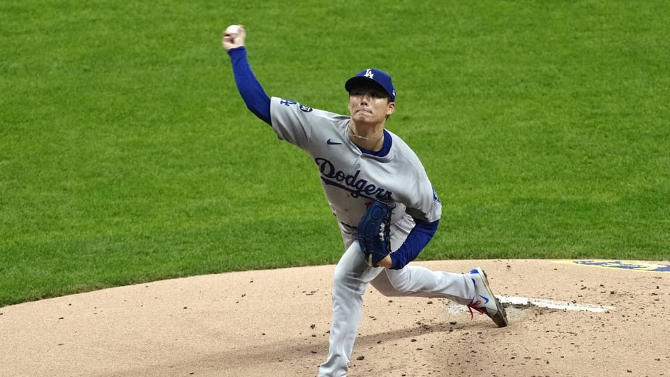 Yamamoto brilla y Dodgers dominan: 5-1 sobre Brewers y se ponen 2-0 en la serie