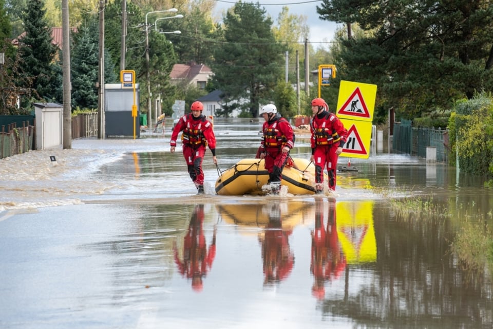 Dos muertos y caos en Nueva York por fuertes inundaciones provocadas por intensas lluvias