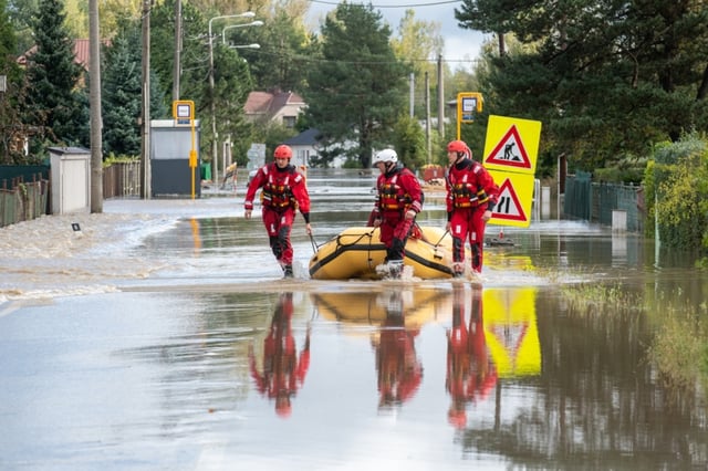 Dos muertos y caos en Nueva York por fuertes inundaciones provocadas por intensas lluvias