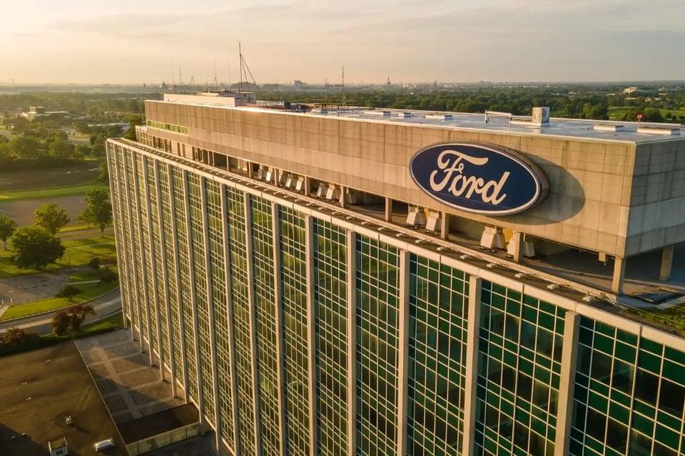 Ford retira 1,4 millones de vehículos por una cámara trasera defectuosa