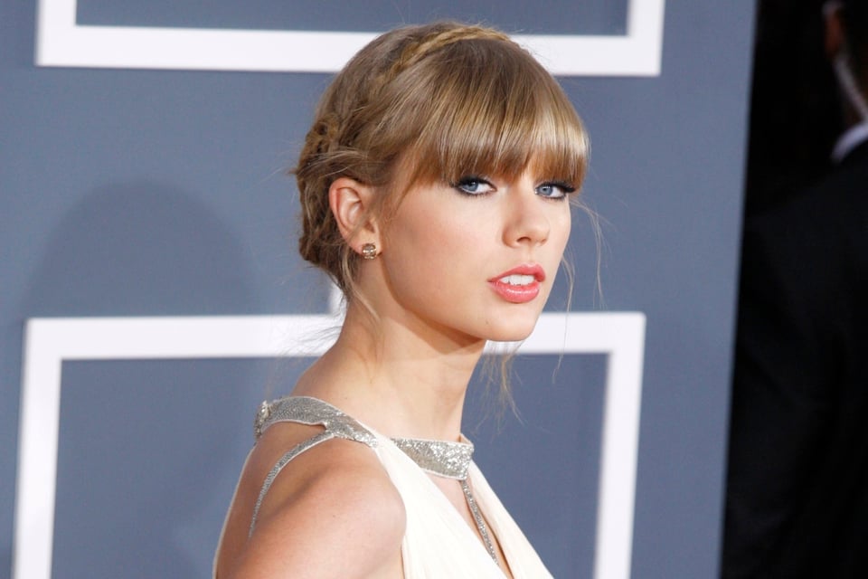 Taylor Swift divide a sus seguidores con su nuevo álbum The Life of a Showgirl