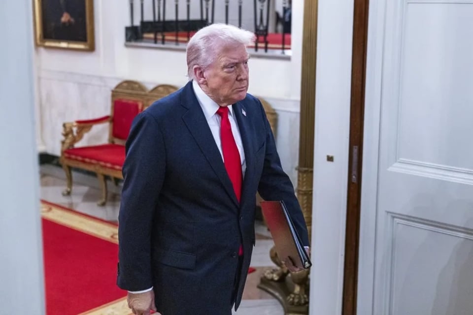Trump Threatens Hamas with Intervention If Violence Continues