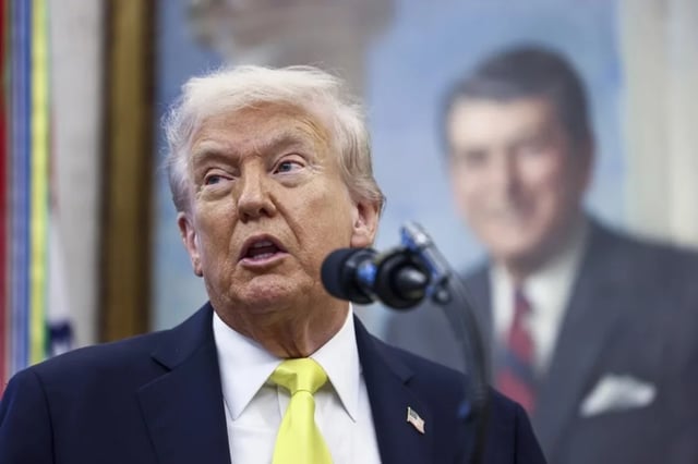 Trump analiza ataques en tierra contra Venezuela tras operaciones antidroga en el mar