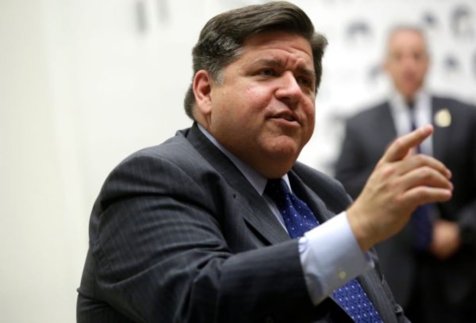 Pritzker denuncia plan de Trump para federalizar la Guardia Nacional de Illinois