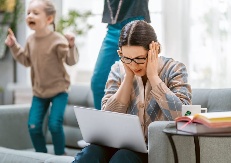 cortisol, estres, mujeres, honmbres, niveles