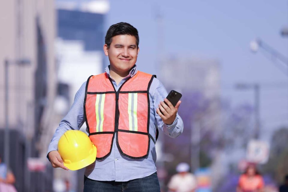 Hispanos al frente del cambio laboral: resiliencia, nuevas habilidades y adaptación en tiempos difíciles