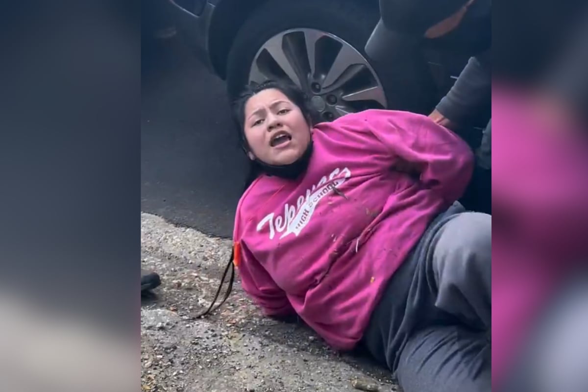 ICE Detains Two Women Outside a School in Chicago
