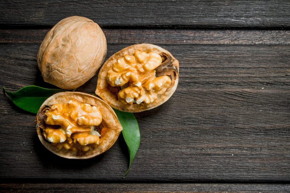 ¡10 razones de peso para incluir nueces en tu dieta diaria!