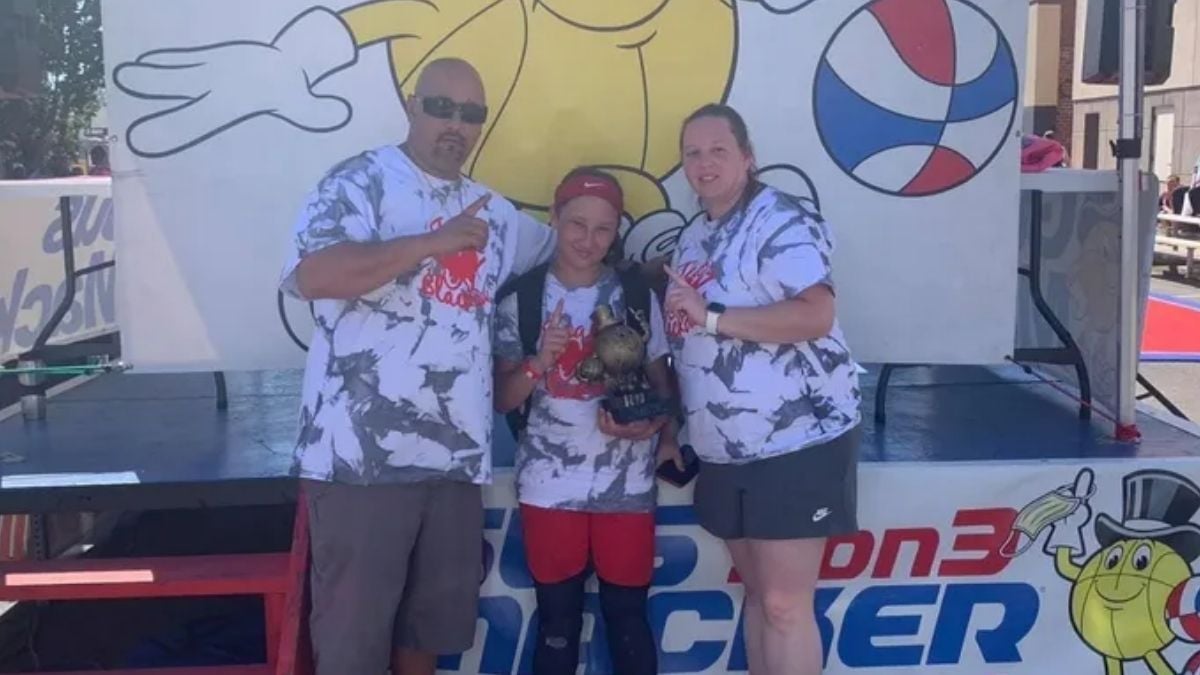 Green Card Holder Detained by ICE After Europe Trip Faces Deportation