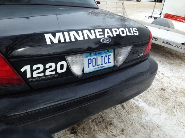 Tiroteo en bar del centro de Minneapolis deja un muerto y tres heridos
