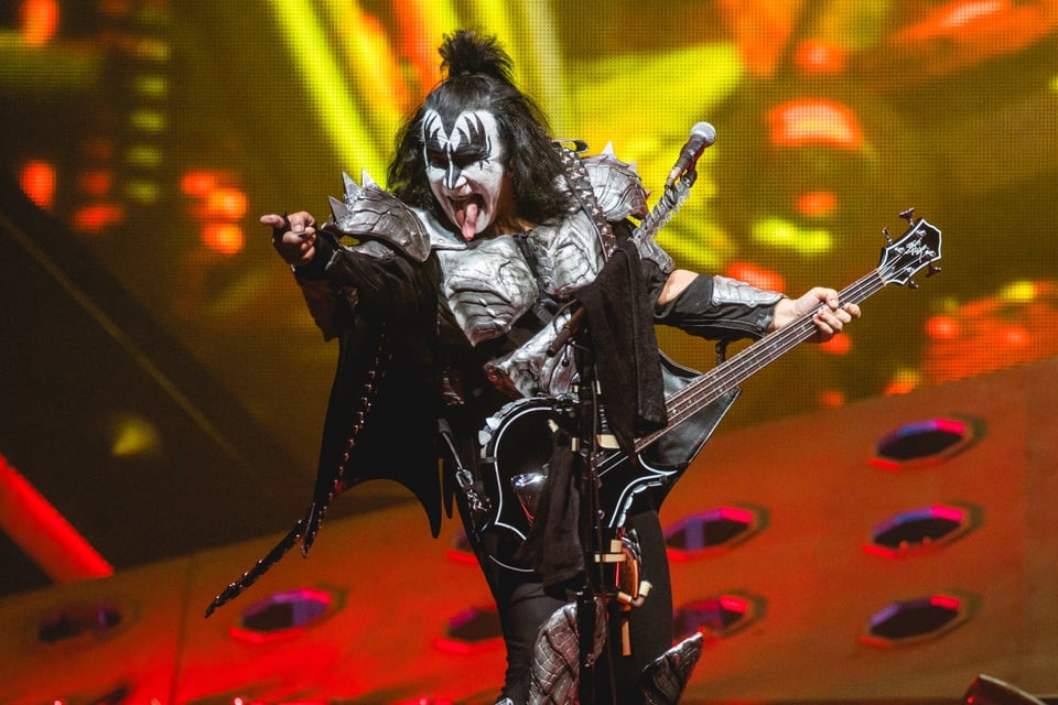 Gene Simmons, leyenda de Kiss, hospitalizado tras un accidente de coche en California