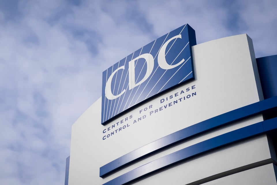 CDC de EE.UU. despide a más de 1.000 empleados en plena controversia