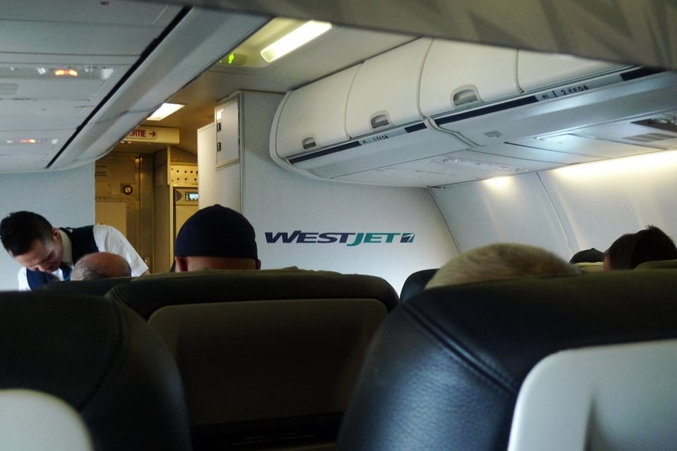 WestJet, Boeing 737, asientos económicos MundoNOW