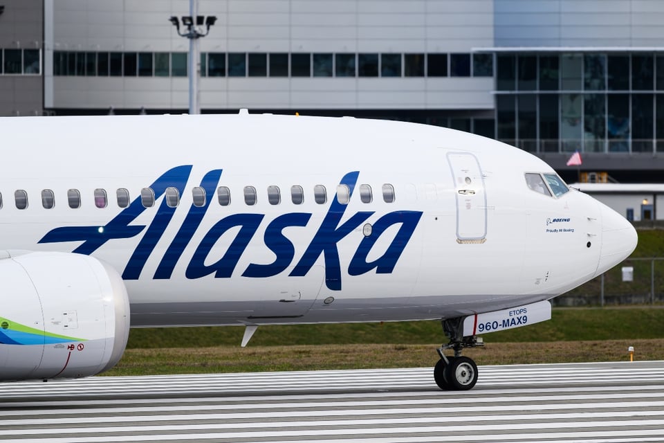 Alaska Airlines suspende vuelos en todo EE. UU. por falla informática