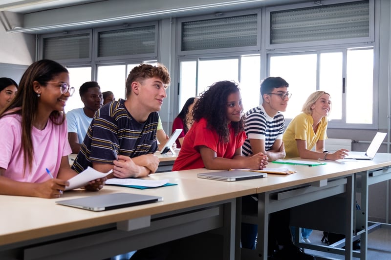 Escuelas de Florida se suman contra las superbacterias